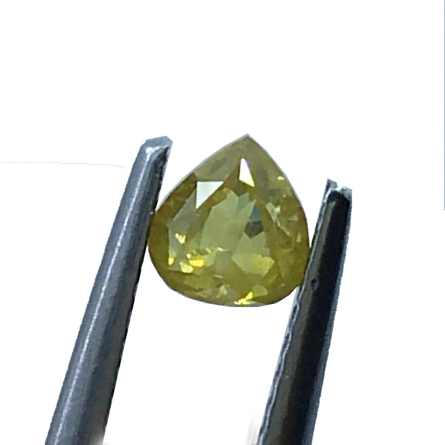 0.46Ct - IGI CERTIFIED - NATURAL FANCY YELLOW DIAMOND
