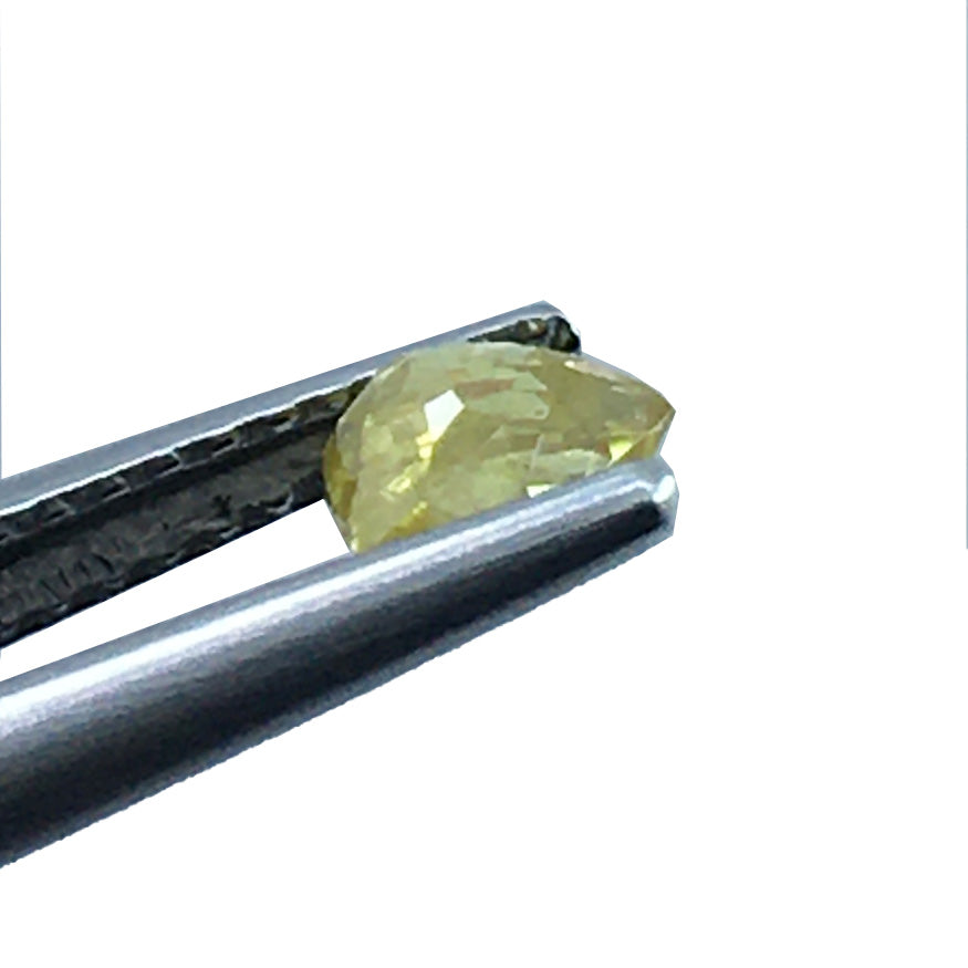 0.46Ct - IGI CERTIFIED - NATURAL FANCY YELLOW DIAMOND