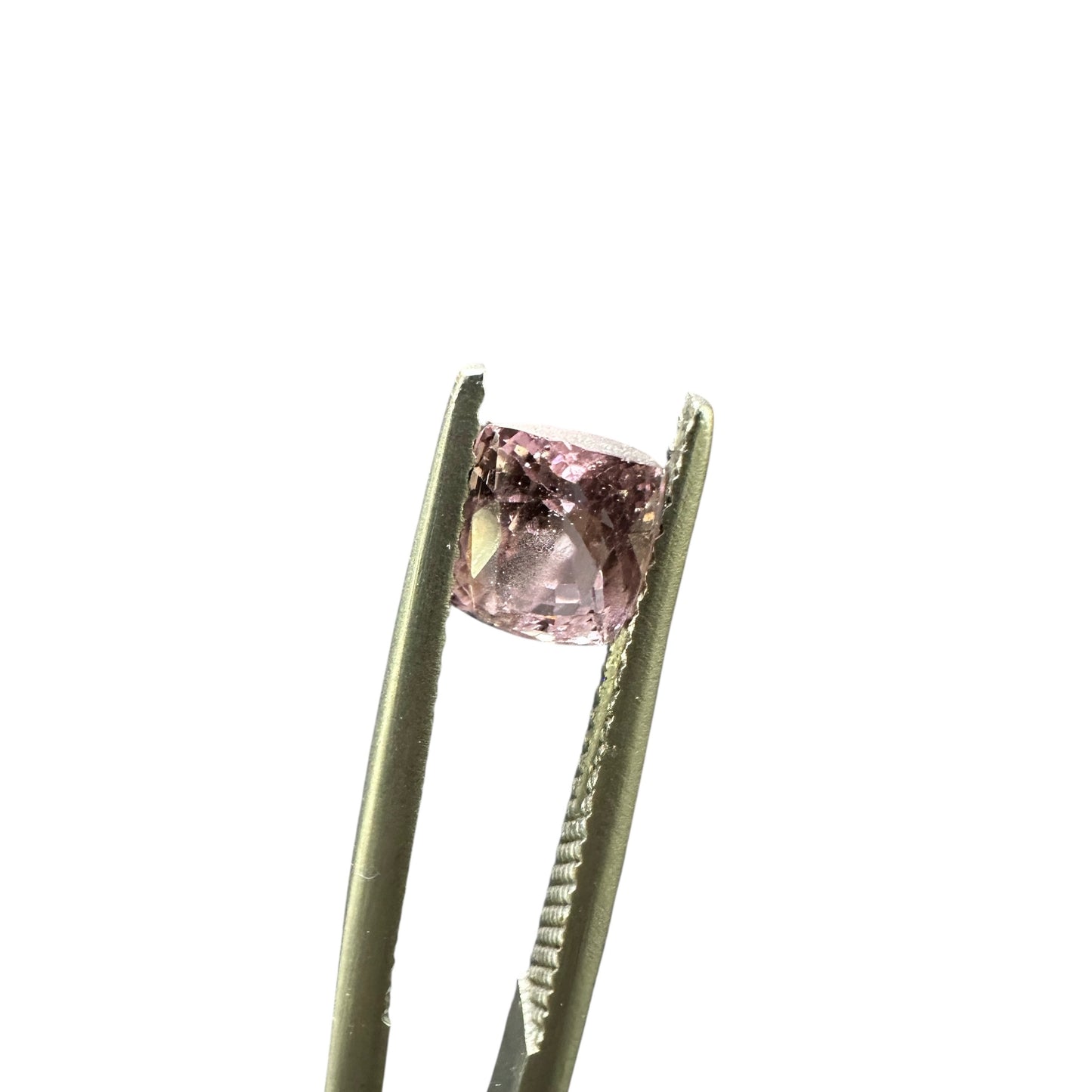 1.34 CT NATURAL SPINEL WITH IGI CERTIFICATE