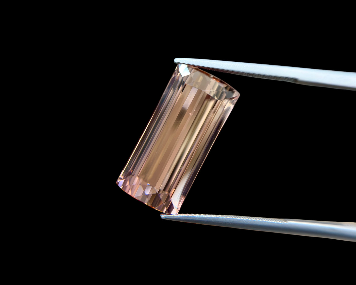 29.80 CT NATURAL TOURMALINE PERFECT OCTAGONAL CUT