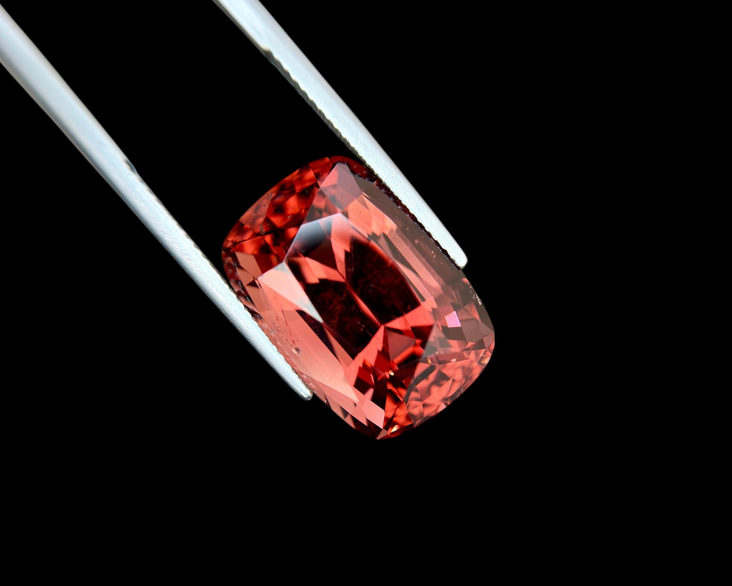 24.84 CT NATURAL TOURMALINE PERFECT CUSHION CUT