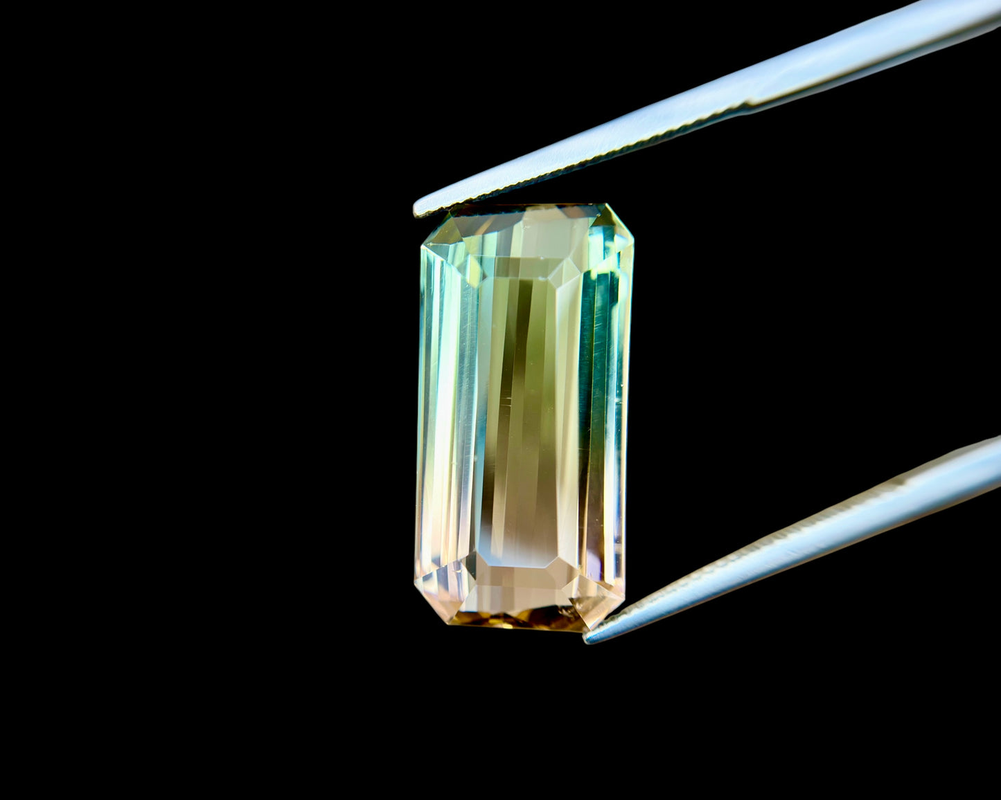 28.12 CT NATURAL BI COLOR TOURMALINE PERFECT OCTAGONAL CUT