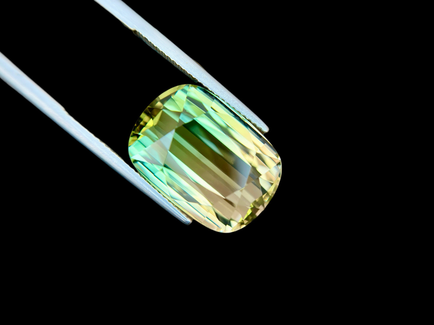 28.87 CT NATURAL BI COLOR TOURMALINE PERFECT CUSHION CUT