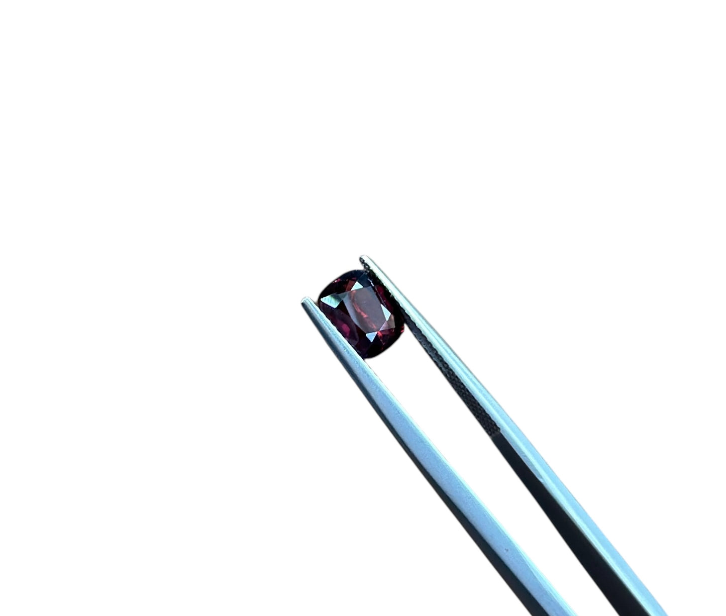 2.16 CT NATURAL SPINEL WITH IGI CERTIFICATE