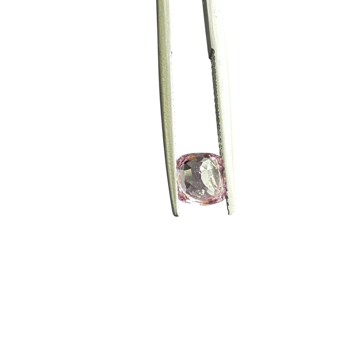1.32 CT NATURAL SPINEL WITH IGI CERTIFICATE